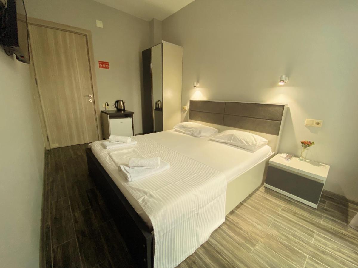 Hotel Vs Kobuleti Exterior photo